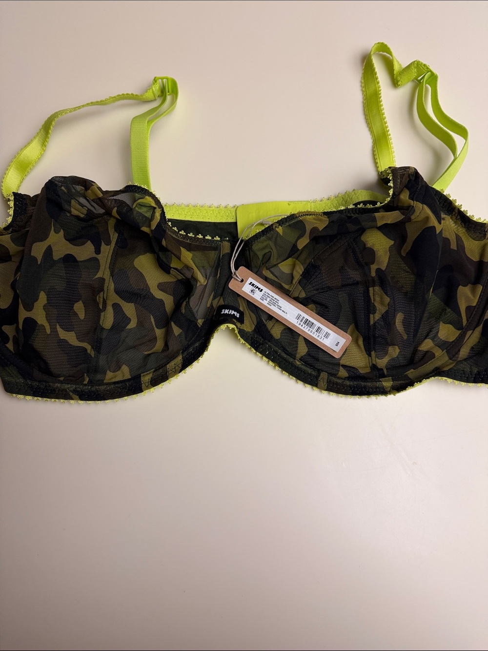 SKIMS Ultra Fine Mesh Unlined Demi Bra in Daffodil Camo 42DD